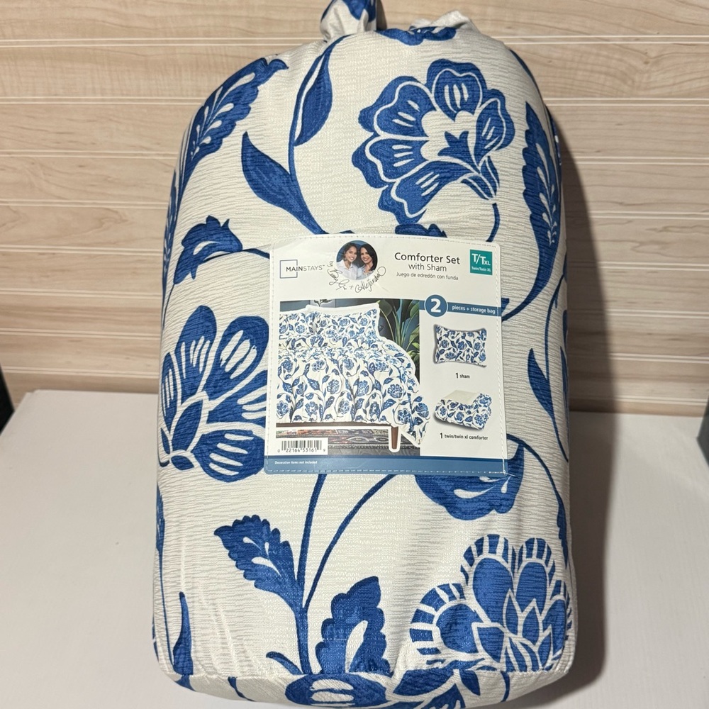 Mainstays Blue and White Floral Comforter Set